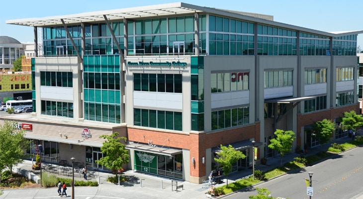 photo of Green River College's Kent Campus building