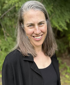 Photo of Hannah Berry-Chee